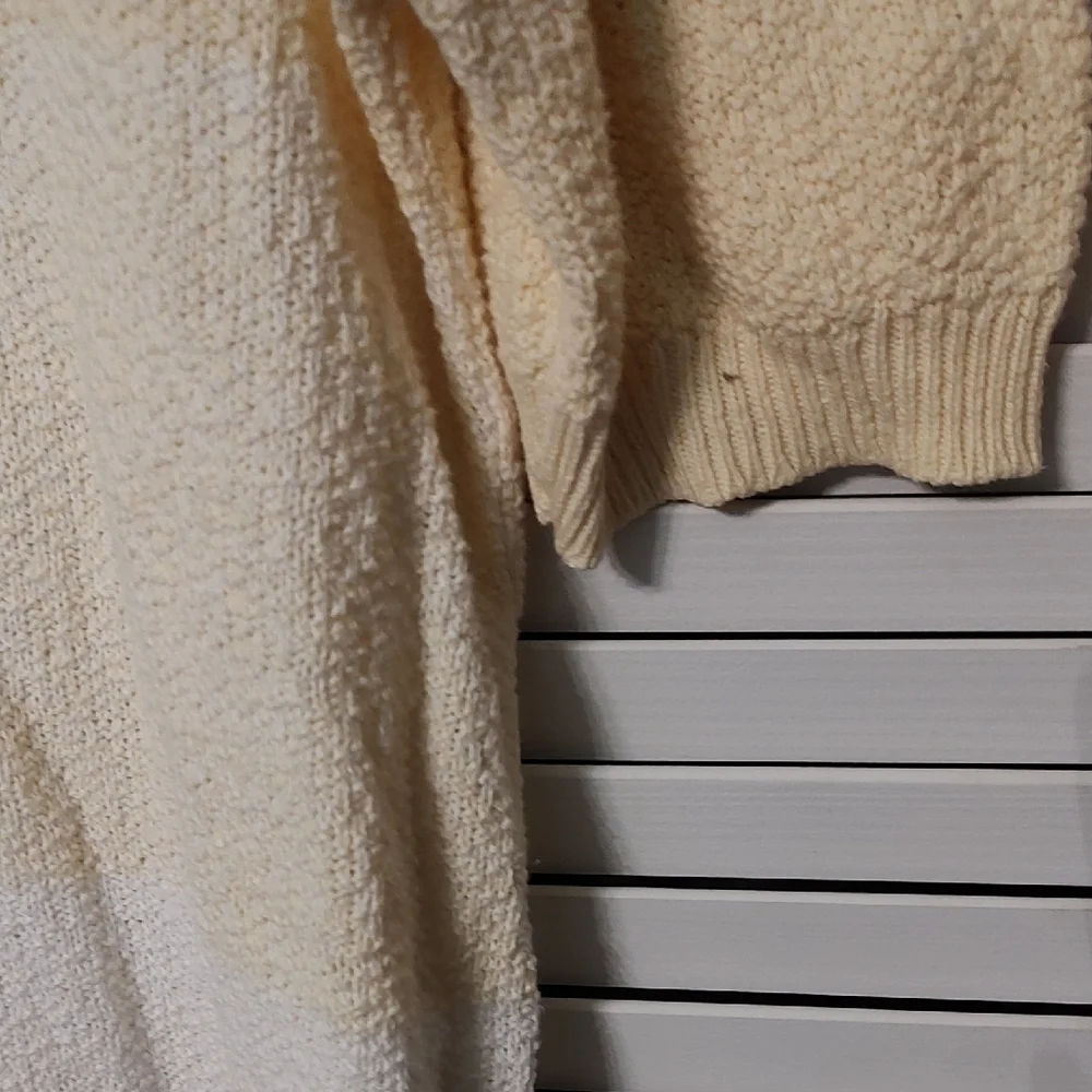 Yellow and White Crew Neck Color Block Sweater - Picture 4 of 4